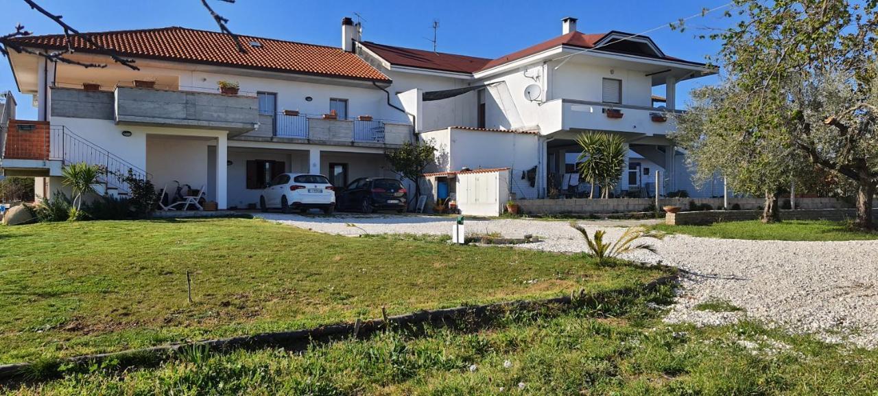 Casa Vacanze Cerreto 3 Miglianico Kültér fotó